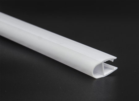 PVH04-906WM8 Уплотнительный ПВХ профиль для стекла 8 мм, 2500 мм,premium